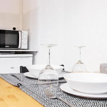 Apartament L'Alienor - Grand Studio Tout Confort *