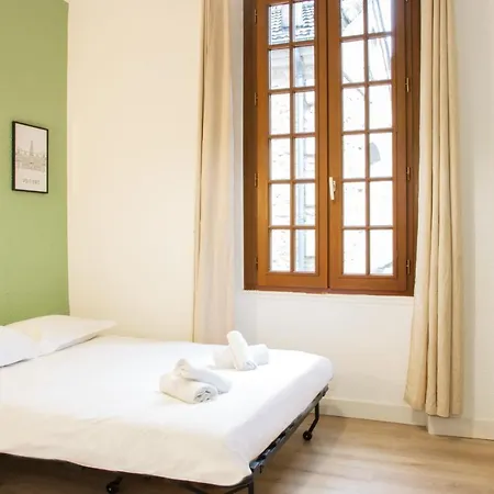 Apartament L'Alienor - Grand Studio Tout Confort *